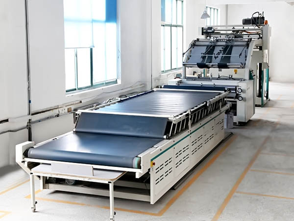 全自動瓦楞貼面機